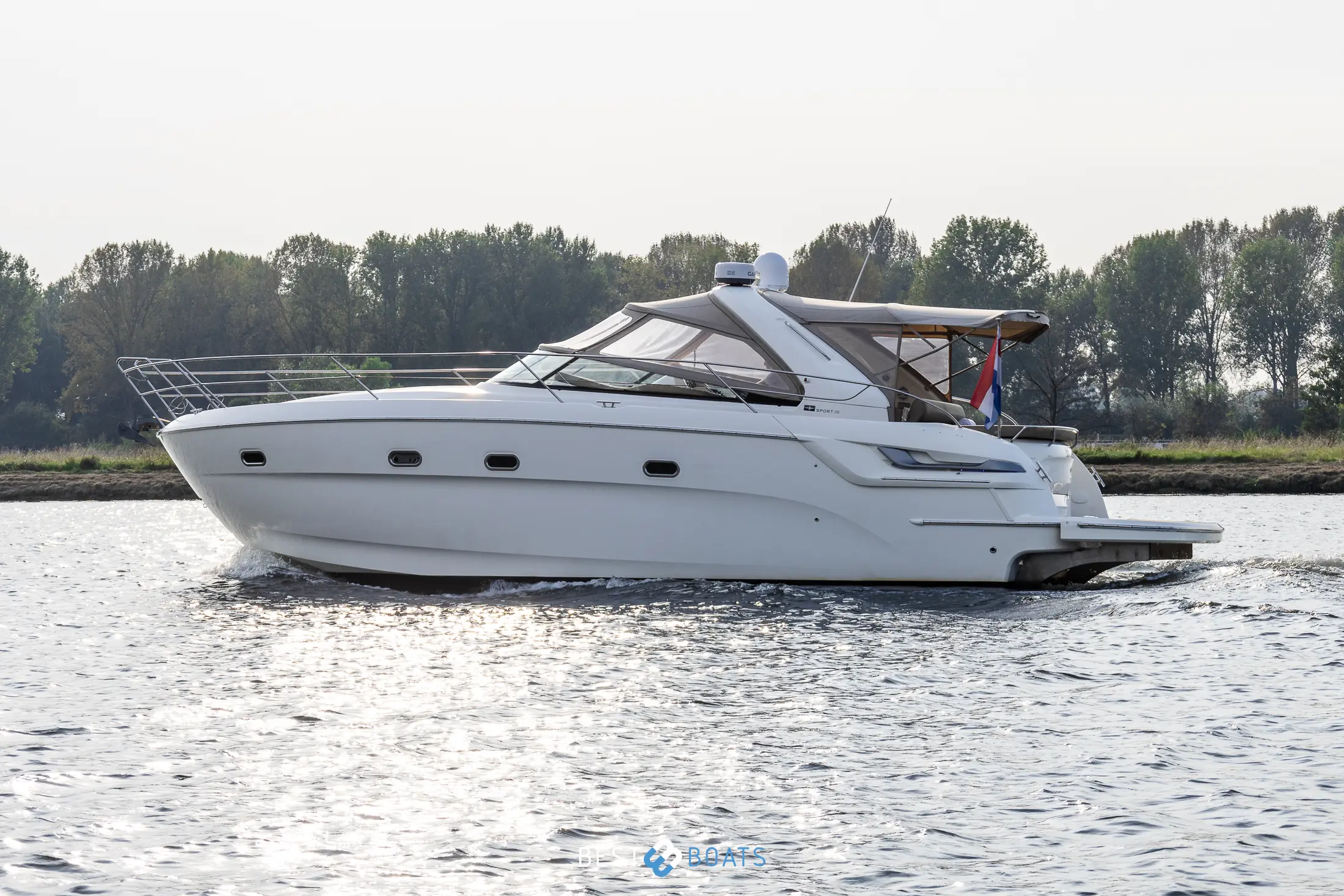 2010 Bavaria 38 sport