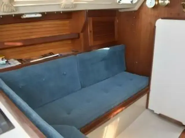 Catalina 30