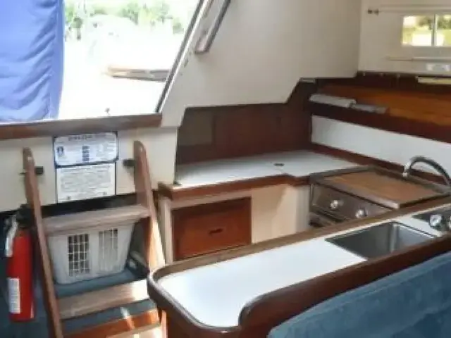 Catalina 30