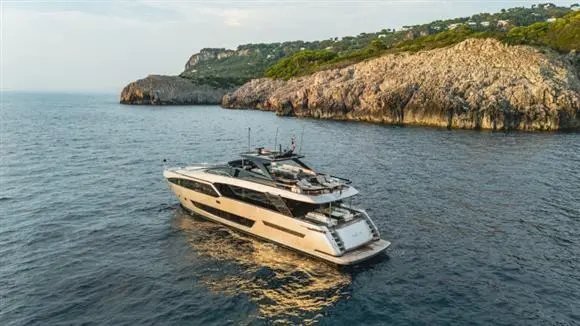 2020 Riva 90 argo