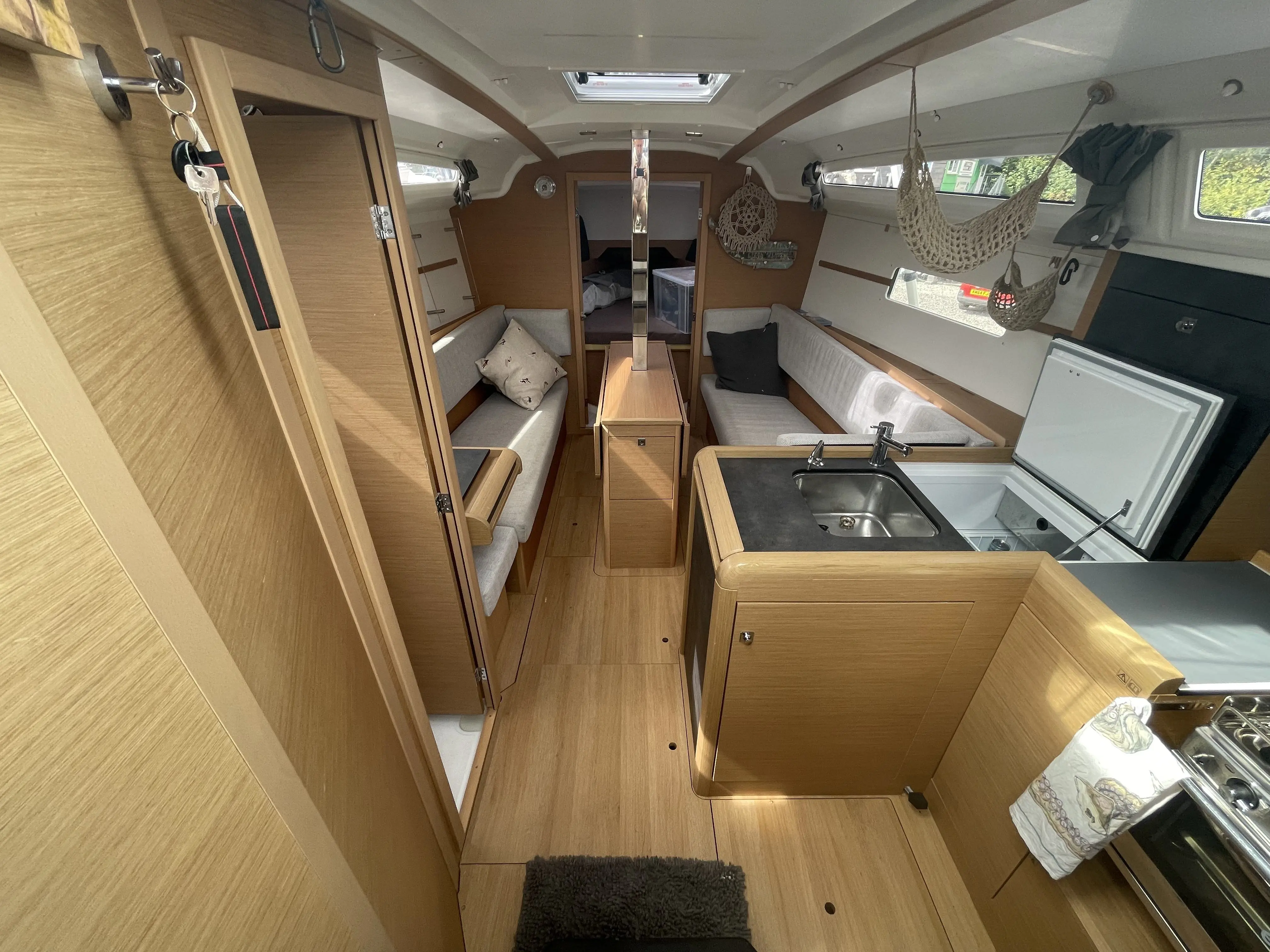 2022 Jeanneau sun odyssey 349