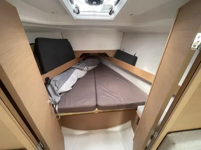 Jeanneau Sun Odyssey 349