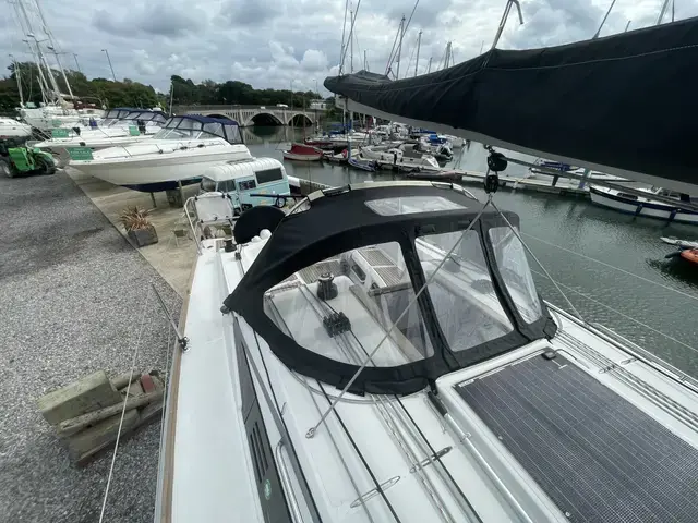 Jeanneau Sun Odyssey 349