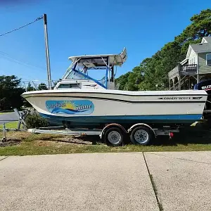 1984 Grady-White Seafarer 226