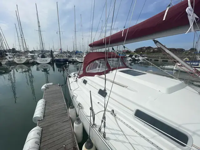 Beneteau Oceanis 311 Clipper