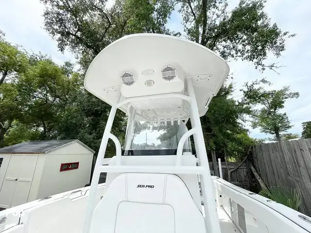 Sea Pro Boats 219 Deep-V