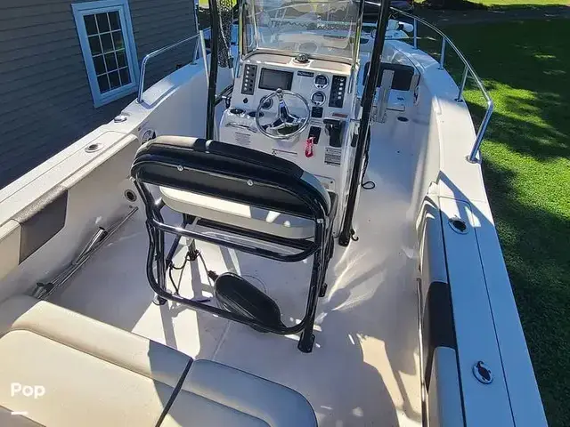 Robalo R202 Explorer