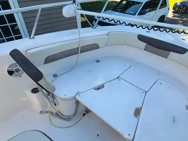 Robalo R202 Explorer