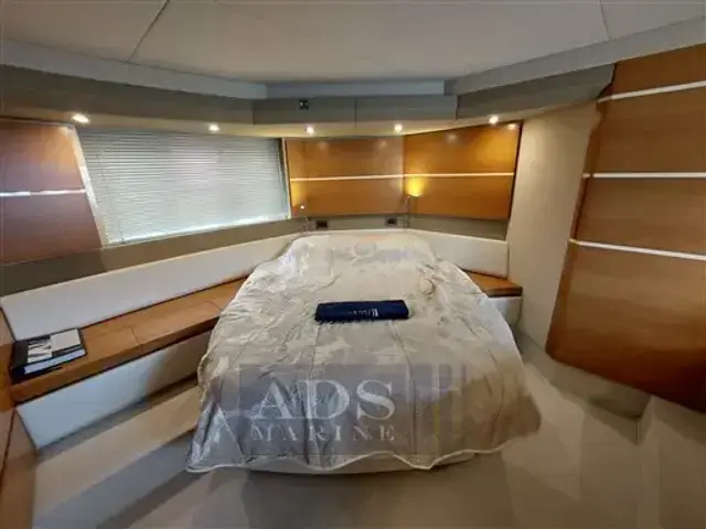 Azimut 53 Fly