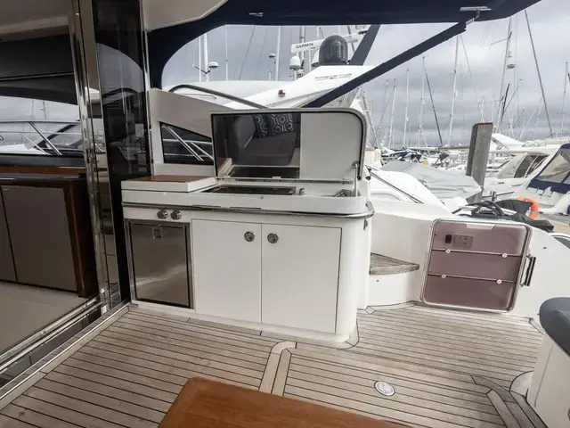 Princess V52