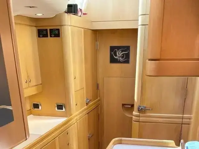 Marten Yachts 77