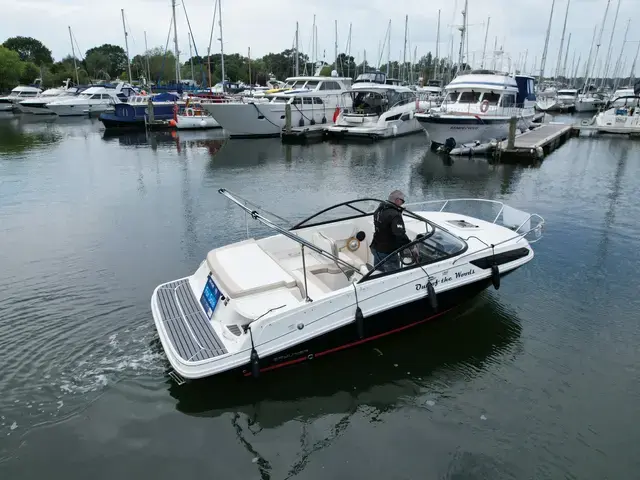 Bayliner VR5