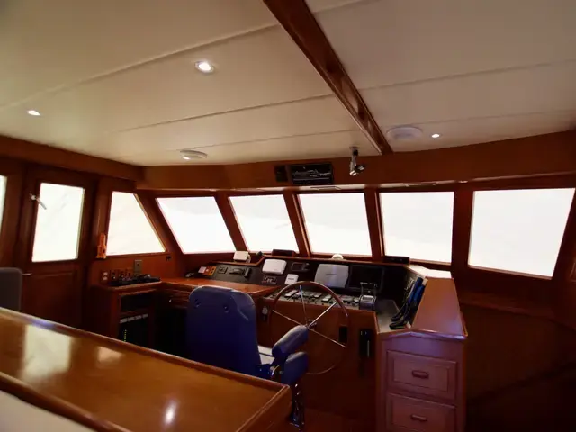 GRAND ALASKAN 64 Pilothouse