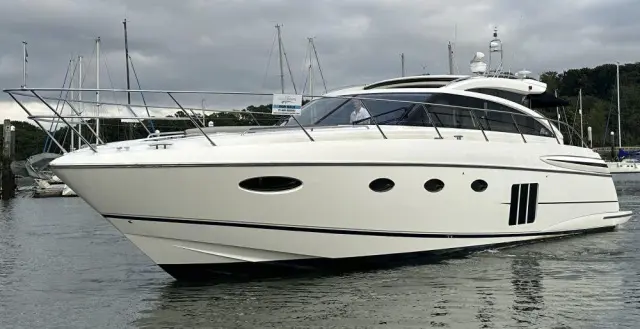 2011 Princess v52