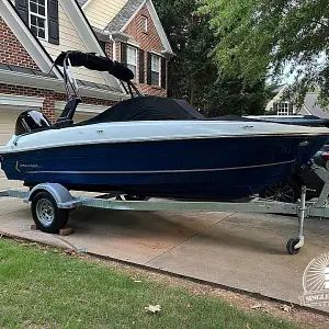 2022 Bayliner VR4