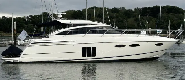 2011 Princess v52