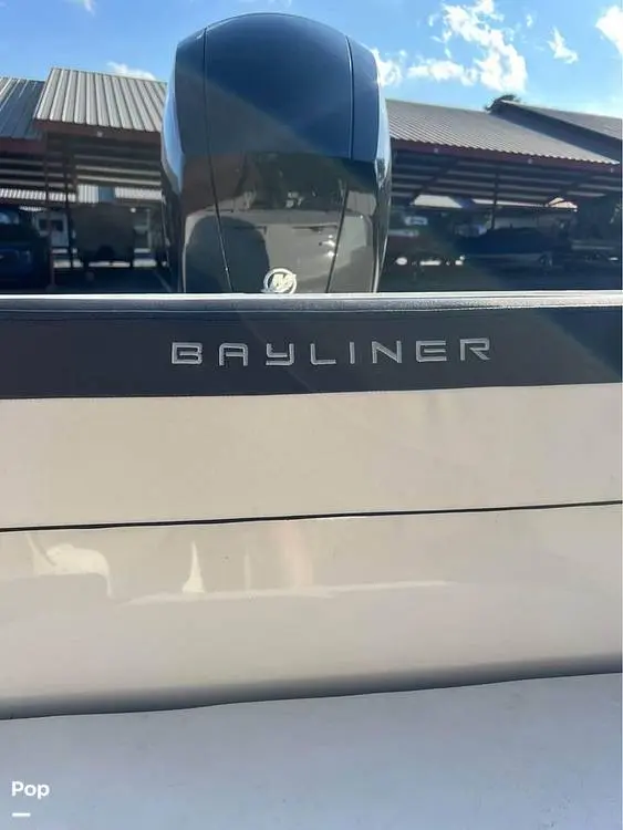 2022 Bayliner vr4