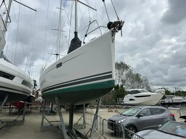 Hanse 385