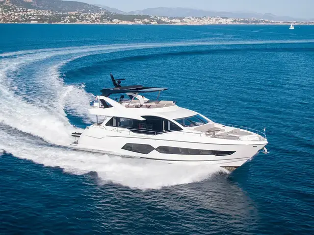 Sunseeker 76 Yacht