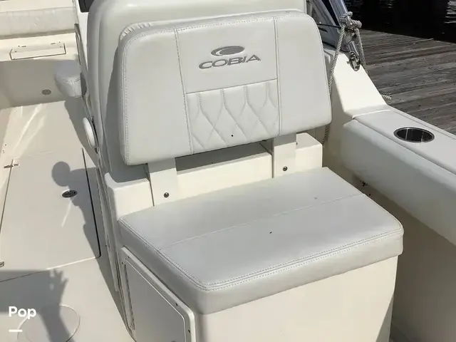 Cobia 220 Dc