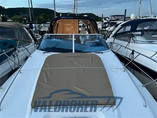 2003 Sealine s34