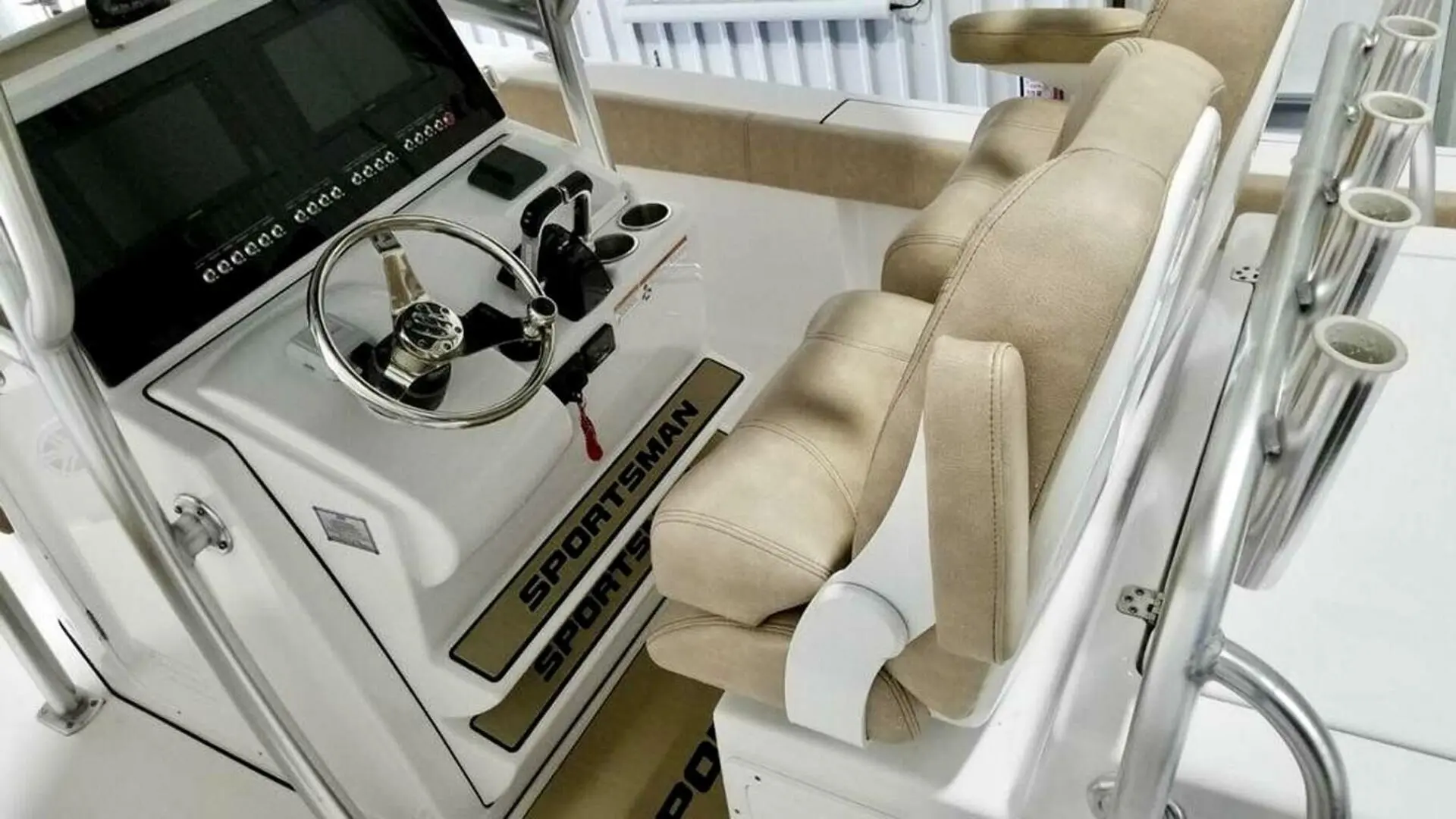 2019 Sportsman open 282 center console