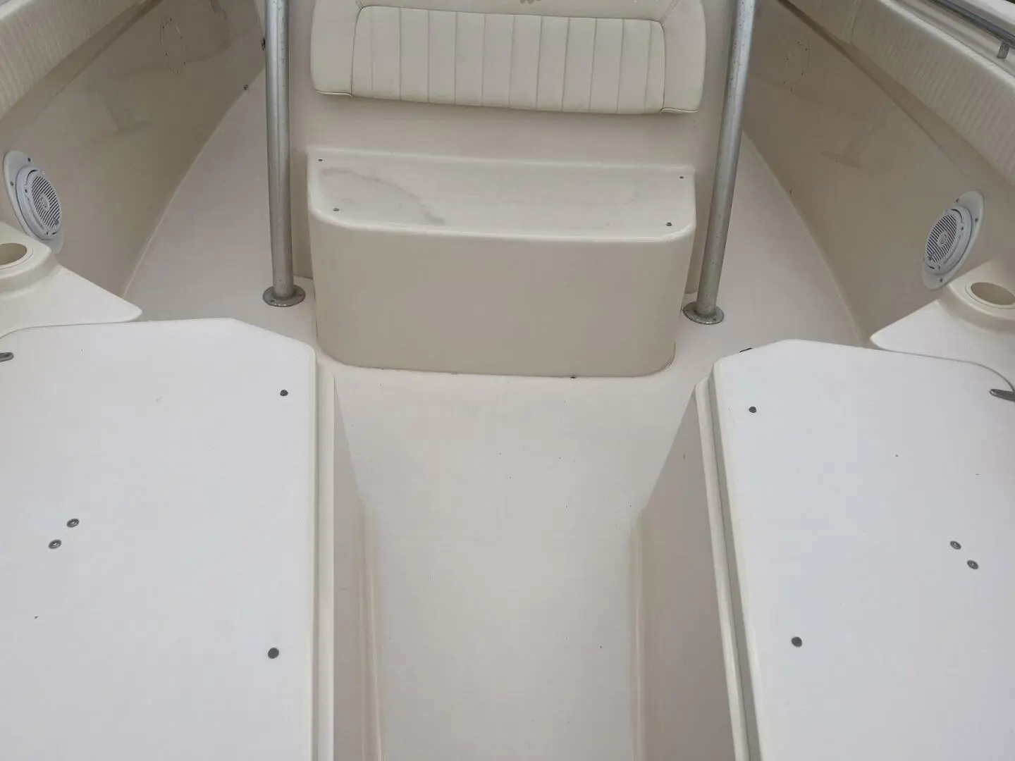 2007 Grady-white bimini 306