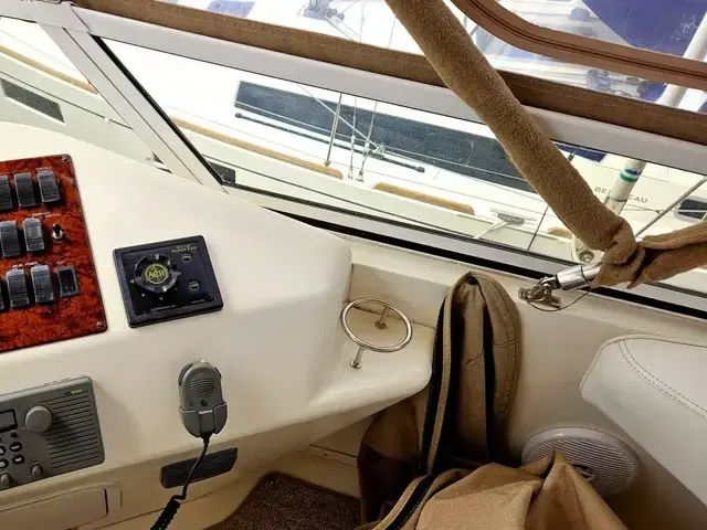 Sea Ray 31