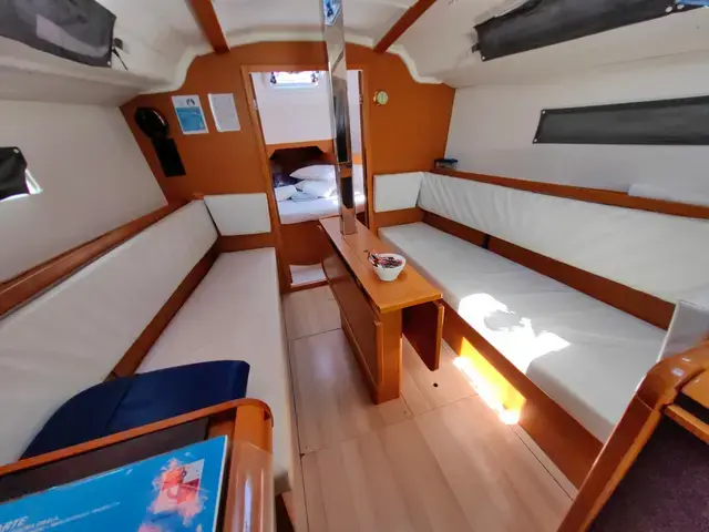 Jeanneau Sun Odyssey 349