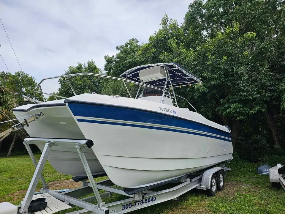 1998 Glacier Bay 260 canyon runner