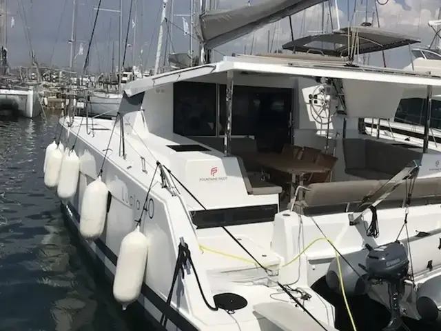 Fountaine Pajot Lucia 40