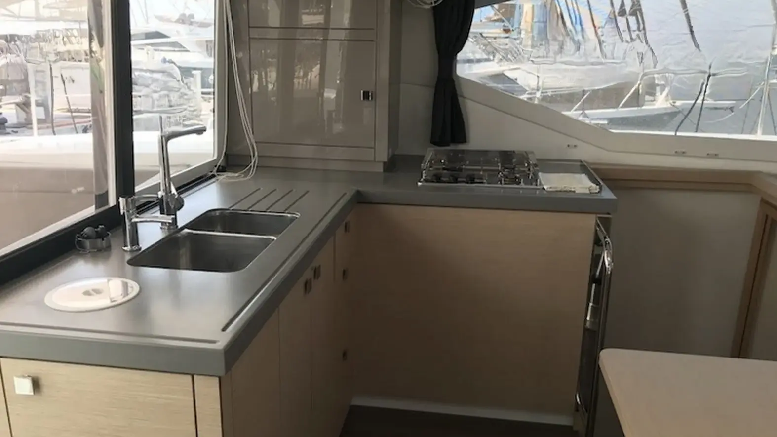 2018 Fountaine Pajot lucia 40