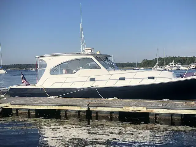 Mainship Boats 34 Pilot