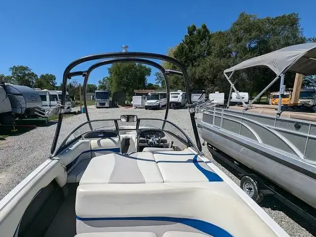 Malibu 21 XTI Sunsetter