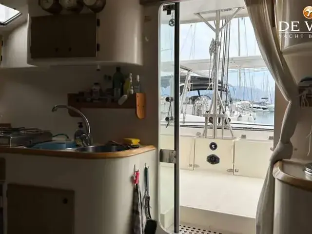 Fountaine Pajot 37 Antigua