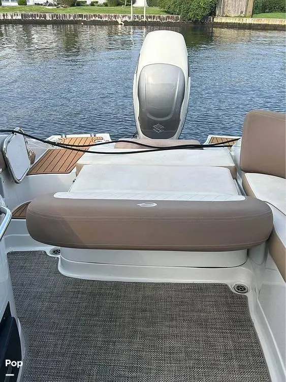 2021 Crownline e280xs