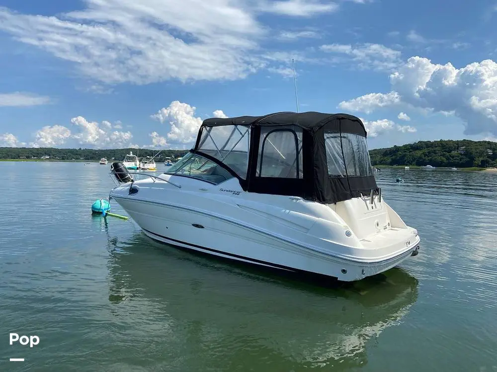 2011 Sea Ray sundancer 240