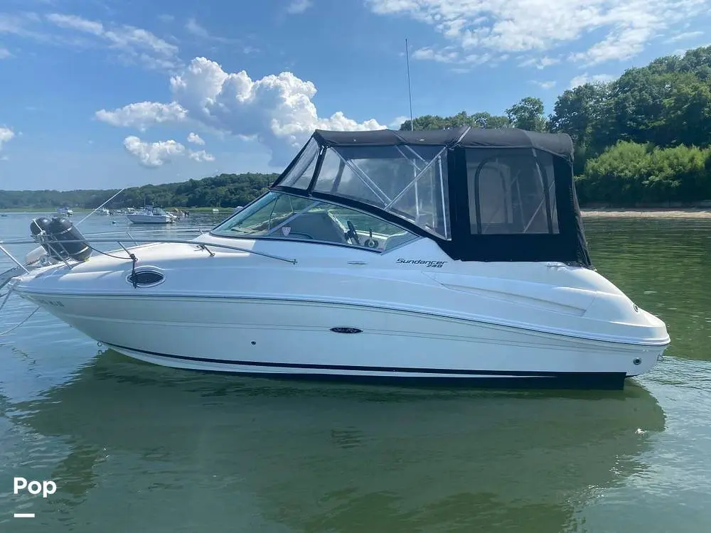 2011 Sea Ray sundancer 240