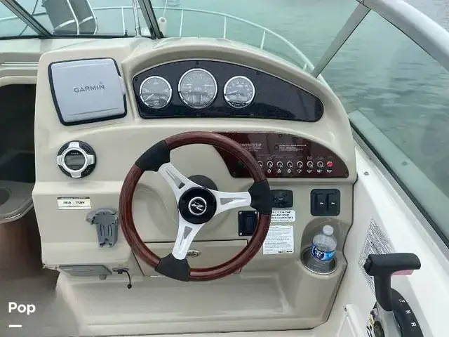 Sea Ray 240 Sundancer