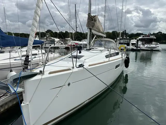 Jeanneau Sun Odyssey 349