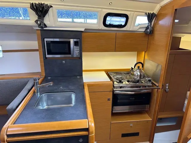 Jeanneau Sun Odyssey 349