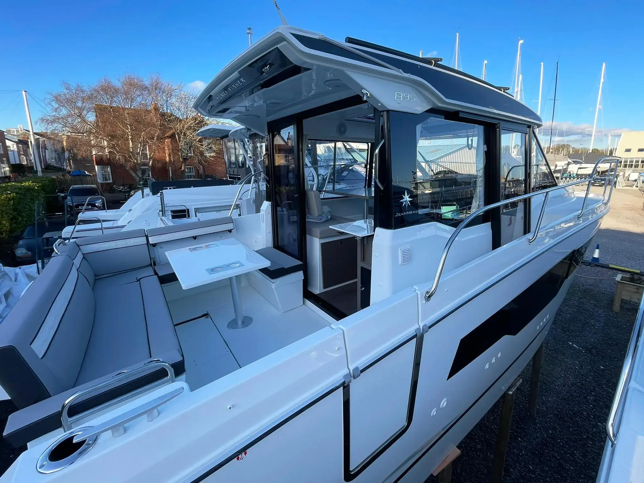 2024 Jeanneau merry fisher 895 series 2