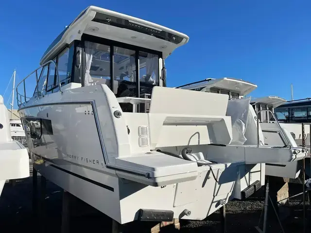 Jeanneau Merry Fisher 895 Series 2