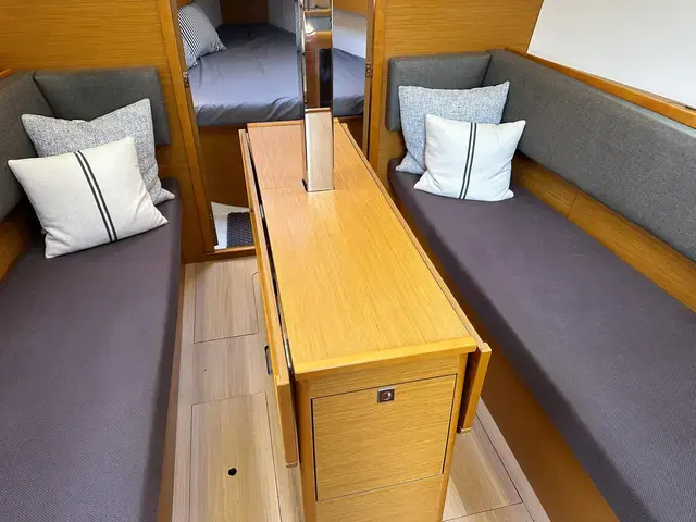 Jeanneau Sun Odyssey 349