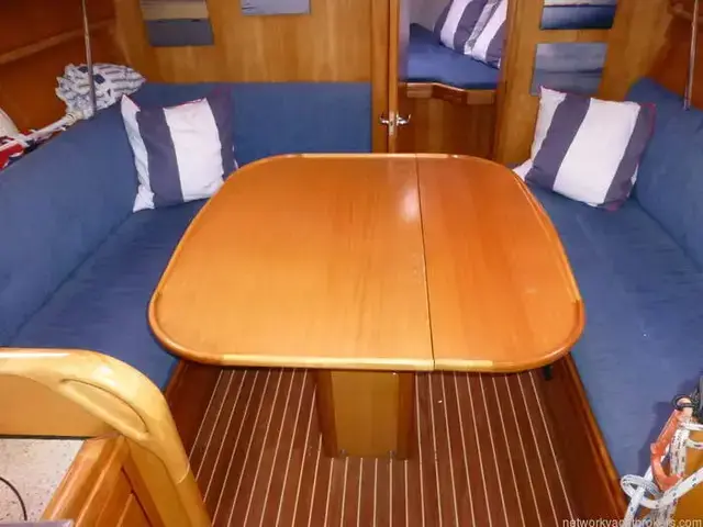 Bavaria 33 Cruiser