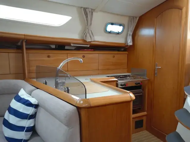 Jeanneau Sun Odyssey 37