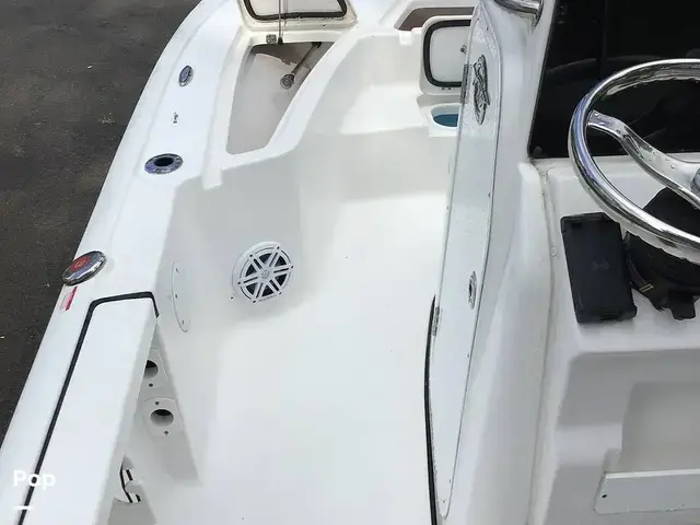 Tidewater Boats 2110 Baymax