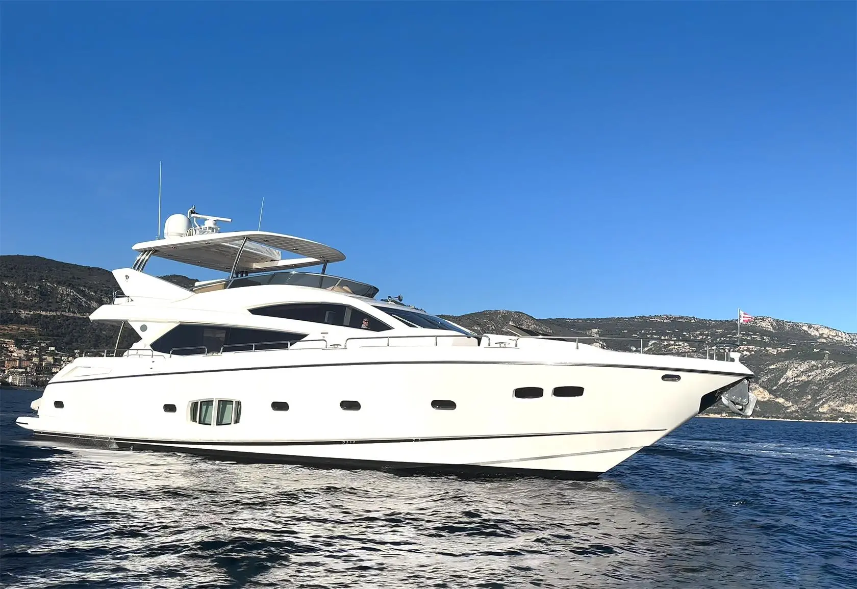 2013 Sunseeker predator 80