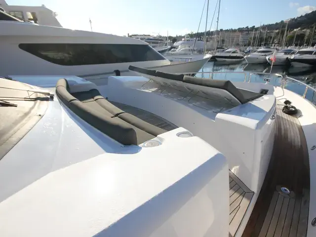 Sunseeker Predator 80