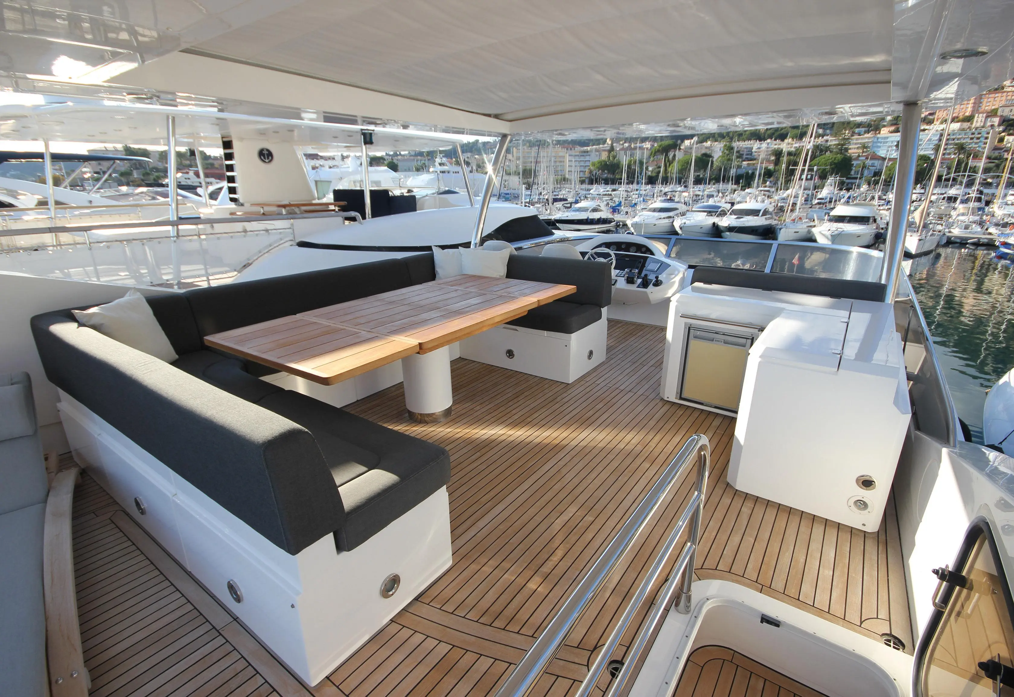 2013 Sunseeker predator 80